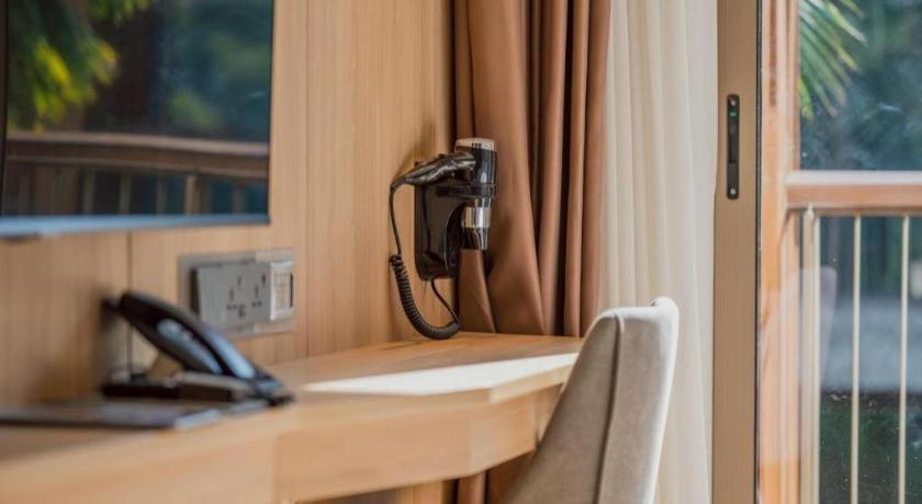 Riverton Hotel Samut Songkhram Екстер'єр фото
