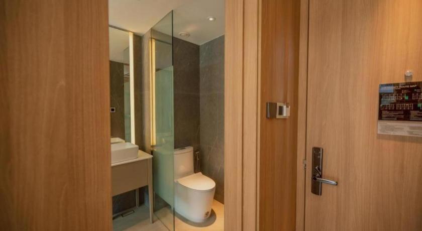 Riverton Hotel Samut Songkhram Екстер'єр фото